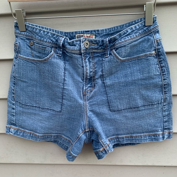 Faded Glory Pants - Faded Glory denim stretch shorts